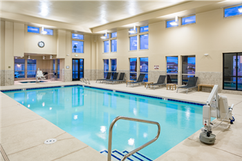 Indoor saltwater pool & spa